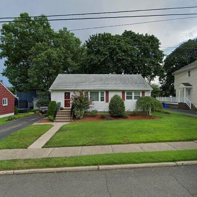 336 John Ochs Dr, Saddle Brook, NJ 07663