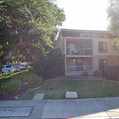 340 N Civic Dr, Walnut Creek, CA 94596