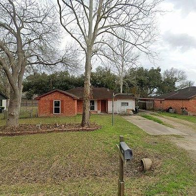 3421 Needville Ave, Needville, TX 77461