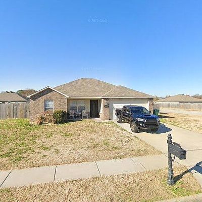 3432 Alliance Dr, Springdale, AR 72764