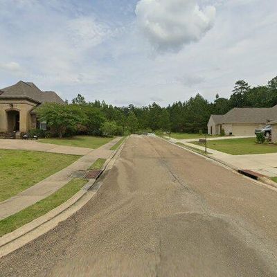 347 Oakville Cir, Brandon, MS 39047