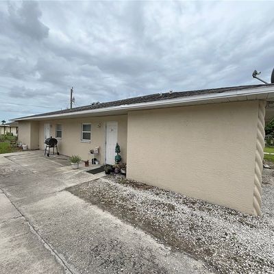 3510/3512 Dora St, Fort Myers, FL 33916