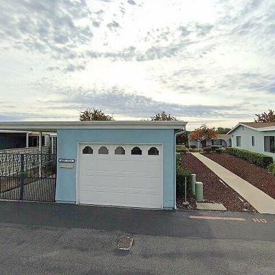 3521 Pear Blossom Dr, Oceanside, CA 92057