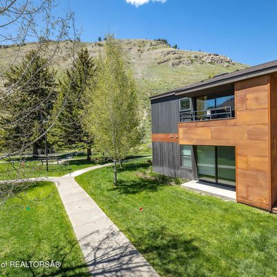 355 W Deloney, Jackson, WY 83001