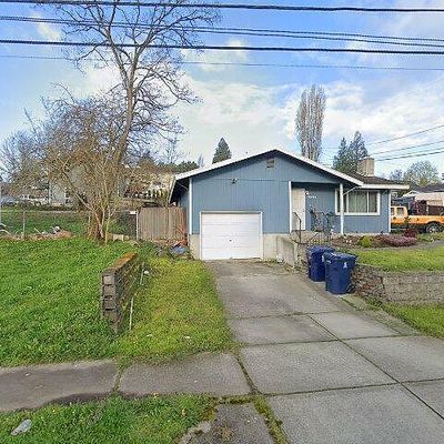 3568 E Grandview Ave, Tacoma, WA 98404