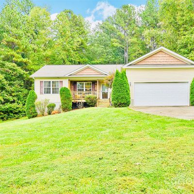 3570 Lake Bluff Dr, Sherrills Ford, NC 28673