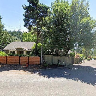 3590 Sw Patton Rd Unit C, Portland, OR 97221