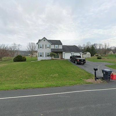 36 Timothy Dr, Mertztown, PA 19539