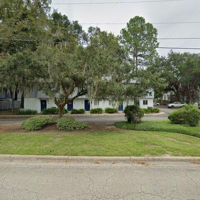 3600 Sw 19 Th Ave #2, Gainesville, FL 32607