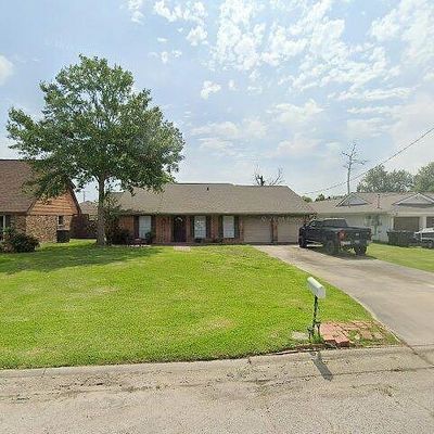 3607 West Whispering Wood Drive, Lake Charles, LA 70605