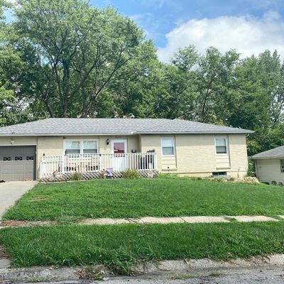 3607 Randall Dr, Independence, MO 64055