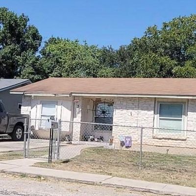 311 E Petaluma Blvd, San Antonio, TX 78221