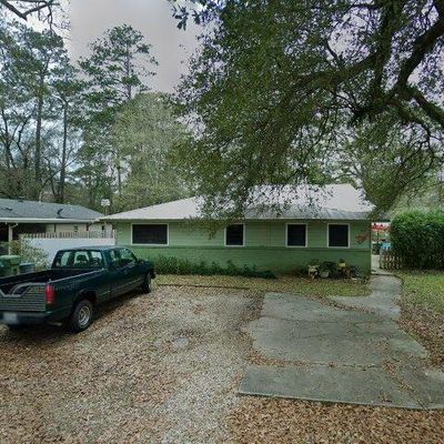 311 N Pierce St, Covington, LA 70433