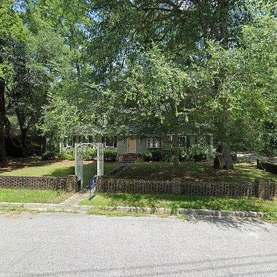 312 Kenwood Ave, Hartsville, SC 29550