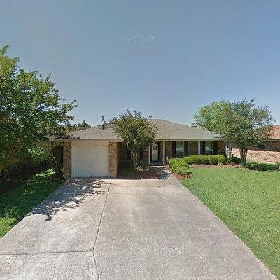 312 Lakewood Dr, Luling, LA 70070