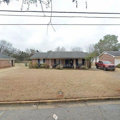 313 Kroy Dr, Montgomery, AL 36117