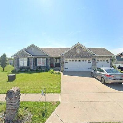 313 Waterford Ct, Troy, MO 63379