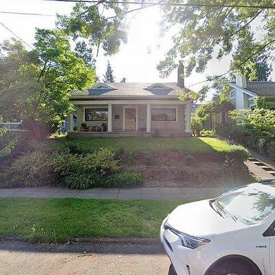 3143 Ne 18 Th Ave, Portland, OR 97212