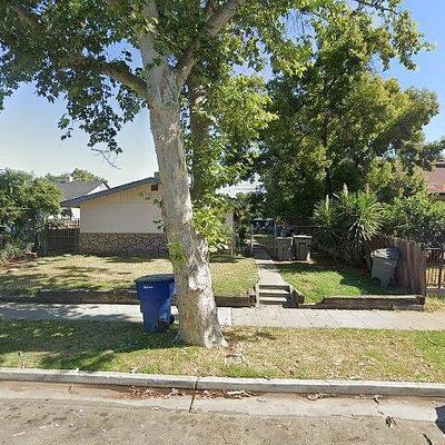 3155 E Washington Ave, Fresno, CA 93702