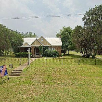 316 Ne Elm St, Gordon, TX 76453