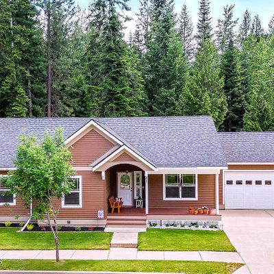 317 Huppert Ln, Sandpoint, ID 83864