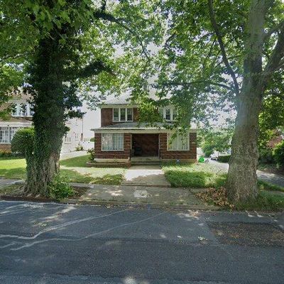 319 S 23rd St, Allentown, PA 18104