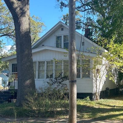 3200 6 Th St, Muskegon, MI 49444