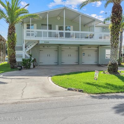 3200 Hibiscus Dr, Hernando Beach, FL 34607