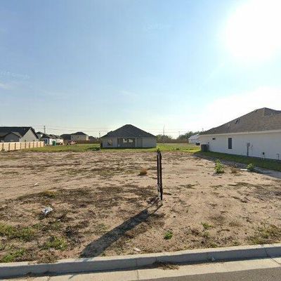 3200 E Rabbit Run Ave, Alton, TX 78573