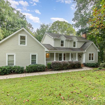 3200 Sunnymede Ln, Charlotte, NC 28209