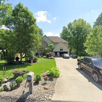 3209 Doubler Dr, Coventry Township, OH 44319