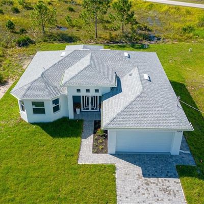 3209 29 Th St W, Lehigh Acres, FL 33971