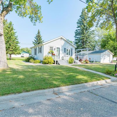 321 Roosevelt St, Alexandria, MN 56308