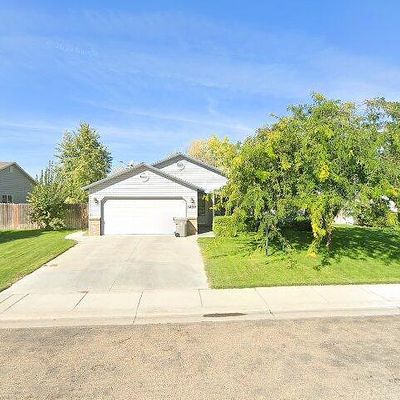 3210 Goldensun Ave, Caldwell, ID 83605