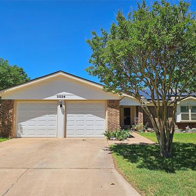 3226 Pheasant Dr, Abilene, TX 79606