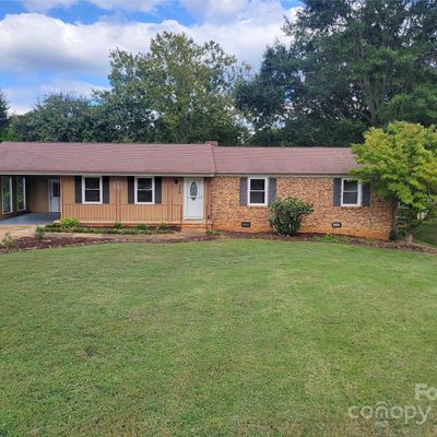 324 Circleview Dr, Shelby, NC 28150