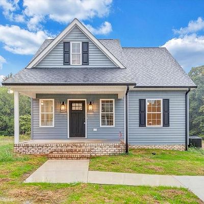 325 North Ave, Appomattox, VA 24522