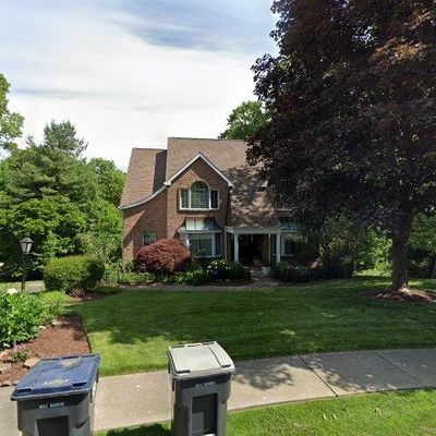 326 Heather Hill Dr, Gibsonia, PA 15044