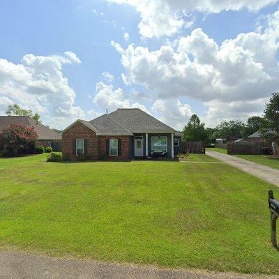 32805 Faulkner Dr, Denham Springs, LA 70706