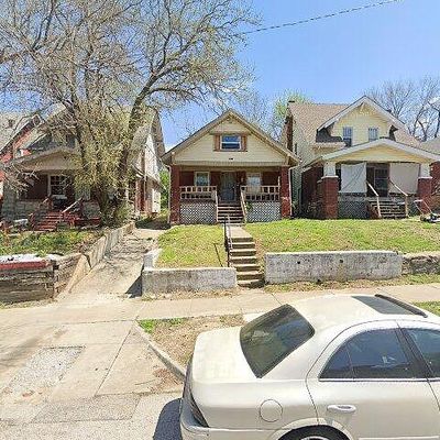 3911 S Benton Ave, Kansas City, MO 64130