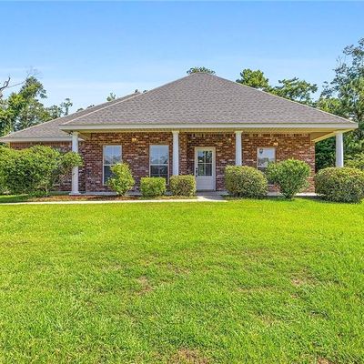 39157 Creek Dr, Ponchatoula, LA 70454