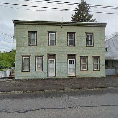 392 N Main St, Pittston, PA 18640