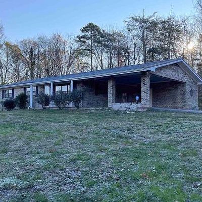 3948 Sweetwater Vonore Rd, Sweetwater, TN 37874