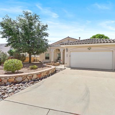 3956 Tiger Woods Dr, Las Cruces, NM 88011