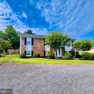 4 Colebrook Rd, Fredericksburg, VA 22405