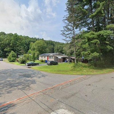 4 Metacomet Cir, Belchertown, MA 01007