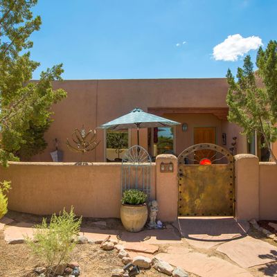 4 Ridge Ct, Placitas, NM 87043