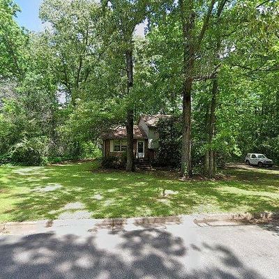 40 Derby Country Dr, Ellenwood, GA 30294