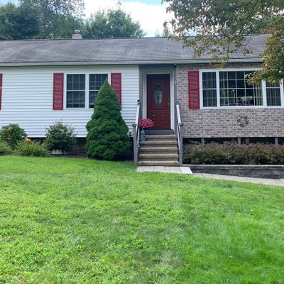 40 Hunters Ln, Ansonia, CT 06401