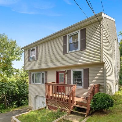 40 John St, Naugatuck, CT 06770